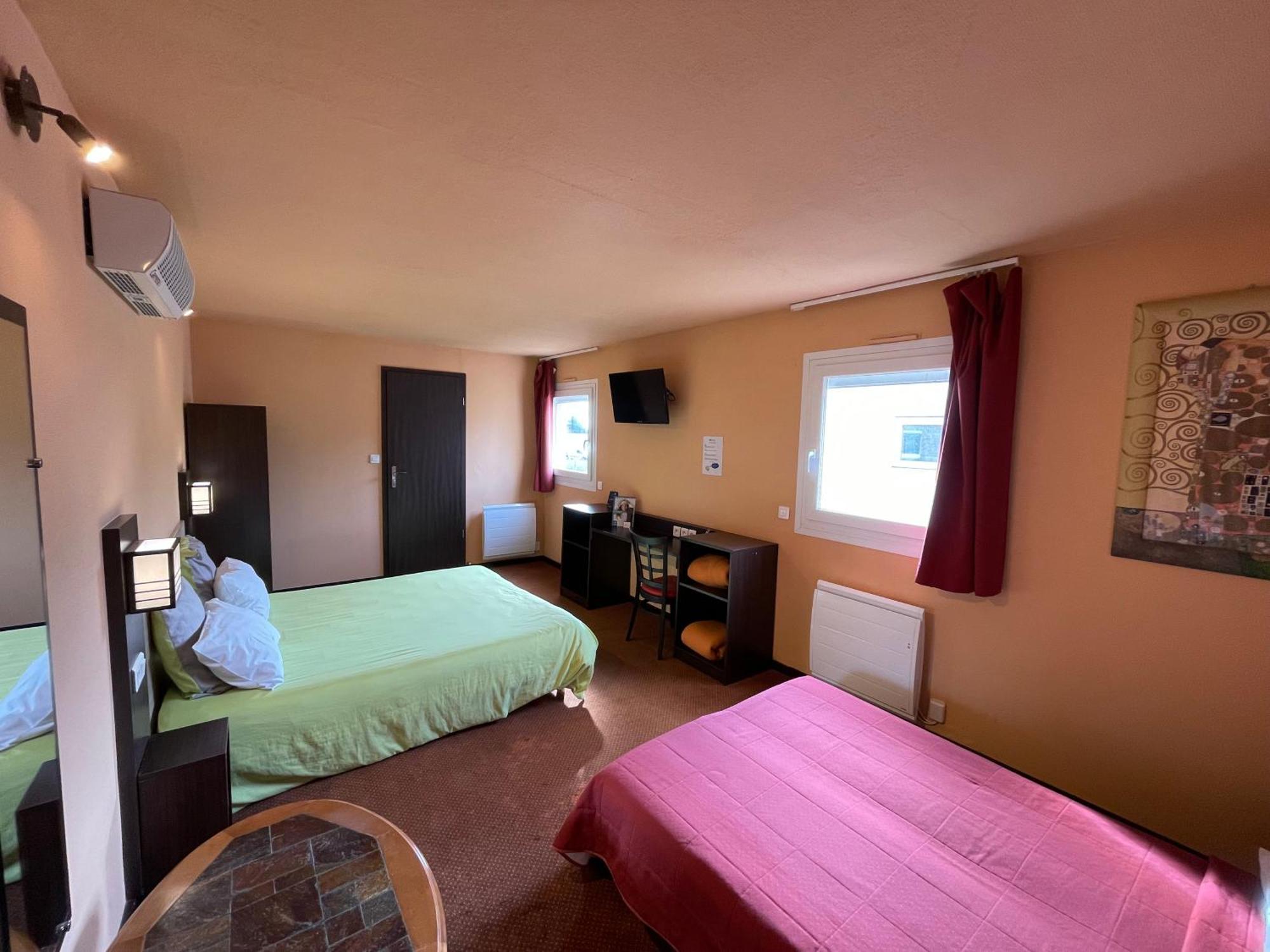 Brit Hotel St-Quentin/Nord Fayet  Luaran gambar